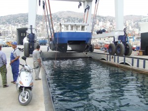 Ναυπήγηση σκάφους IONIAN CAT II και πλεύση του.