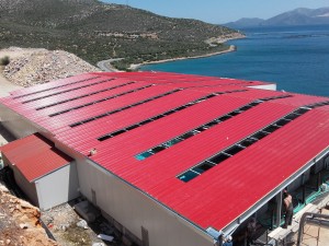 Μεταλλικό κτίριο συνολικής επιφάνειας 1100μ2